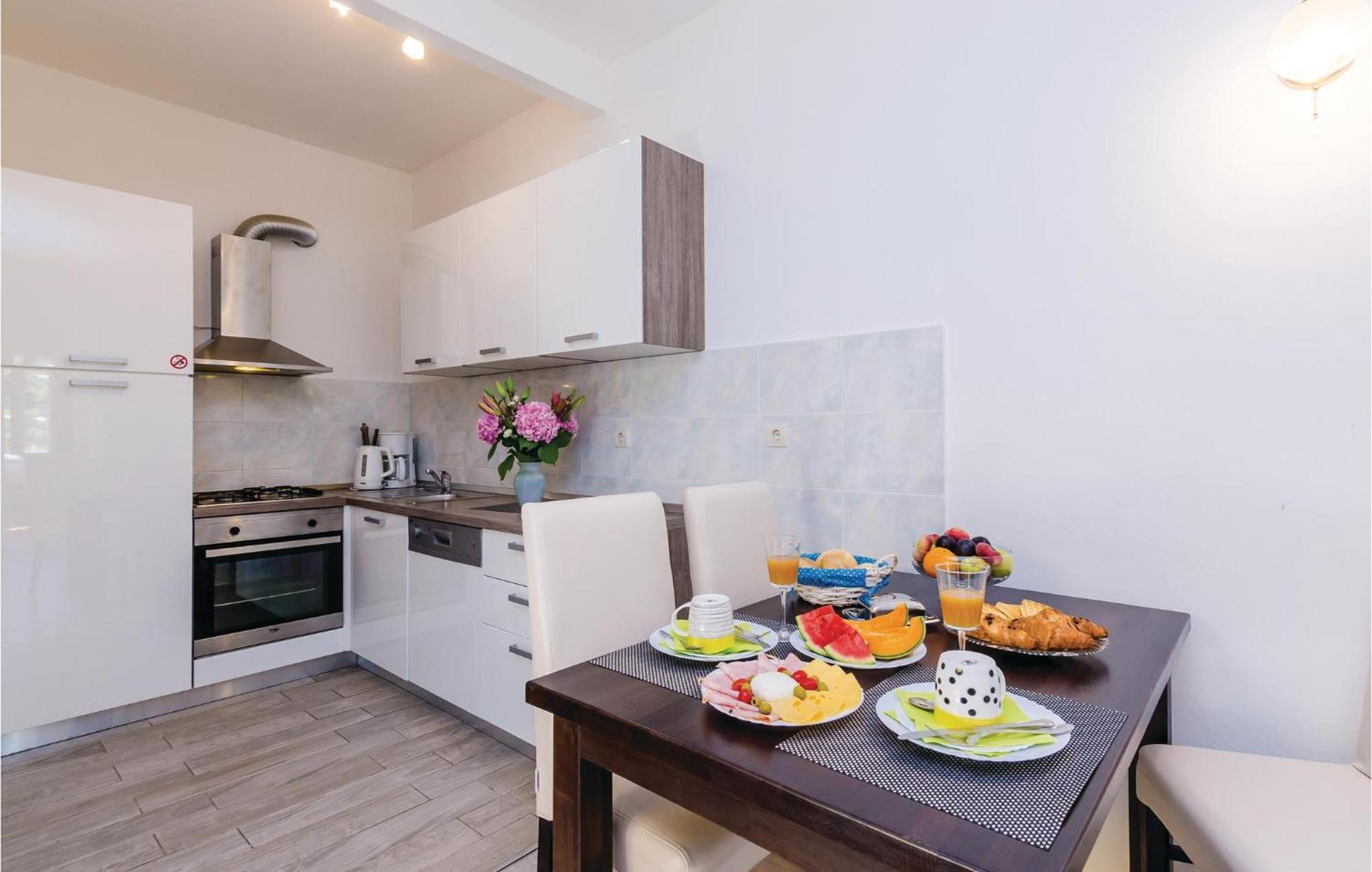Pet Friendly Apartment In Bosanka With Kitchen Dubrovnik Dış mekan fotoğraf
