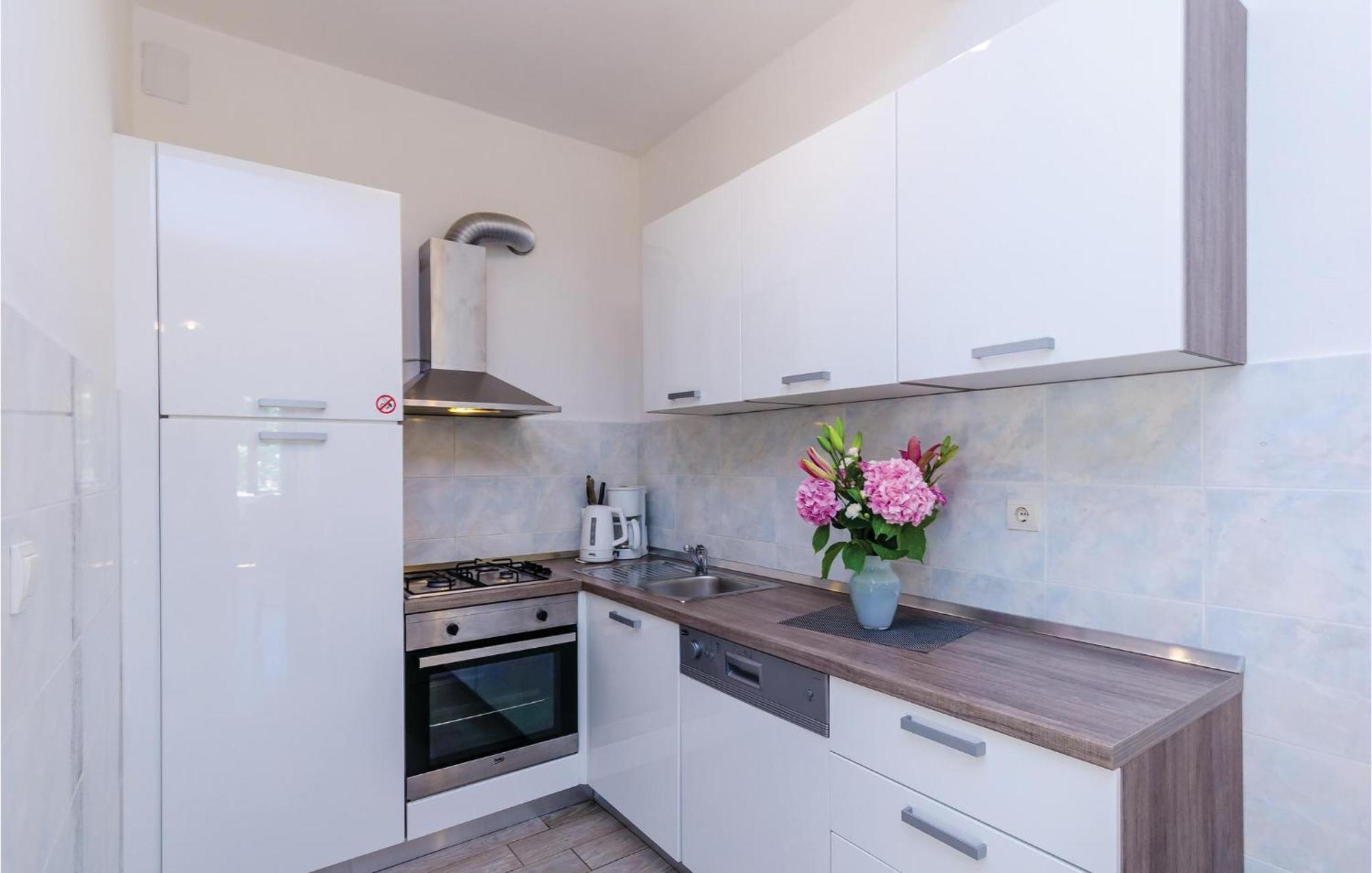 Pet Friendly Apartment In Bosanka With Kitchen Dubrovnik Dış mekan fotoğraf